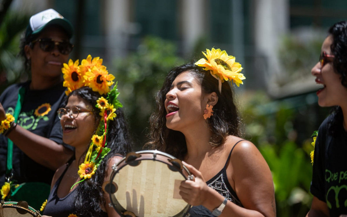 O bloco Que pena, amor se concentra no Buraco do Lume, no Centro - Renan Areias / Agência O Dia