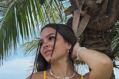 Mel Maia é elogiada na web ao postar foto com biquíni nas cores da bandeira do Brasil