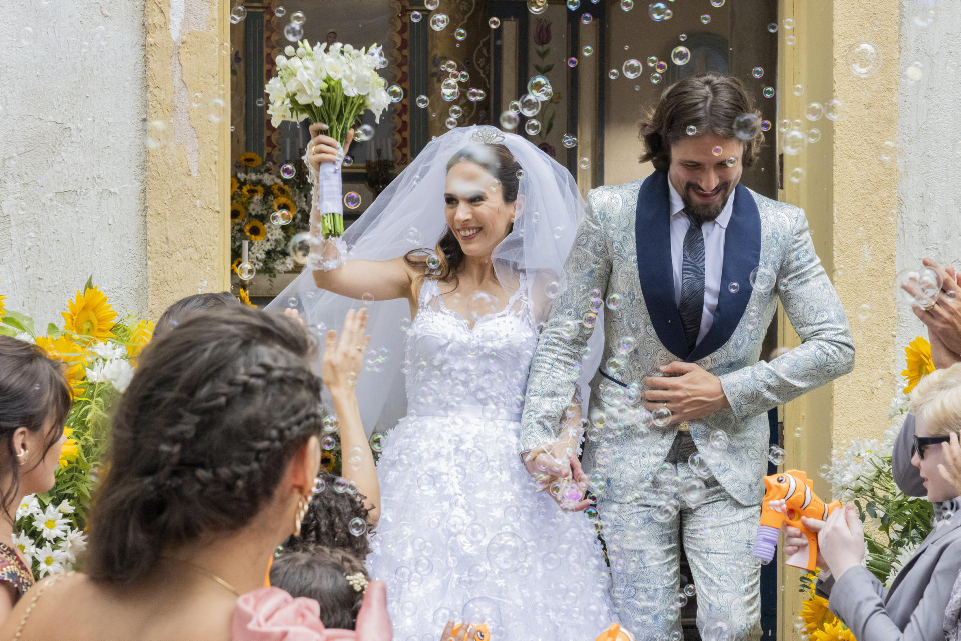 Anely se casa com Natercinho em 'Terra e Paixão' - Fabio Rocha/TVGlobo