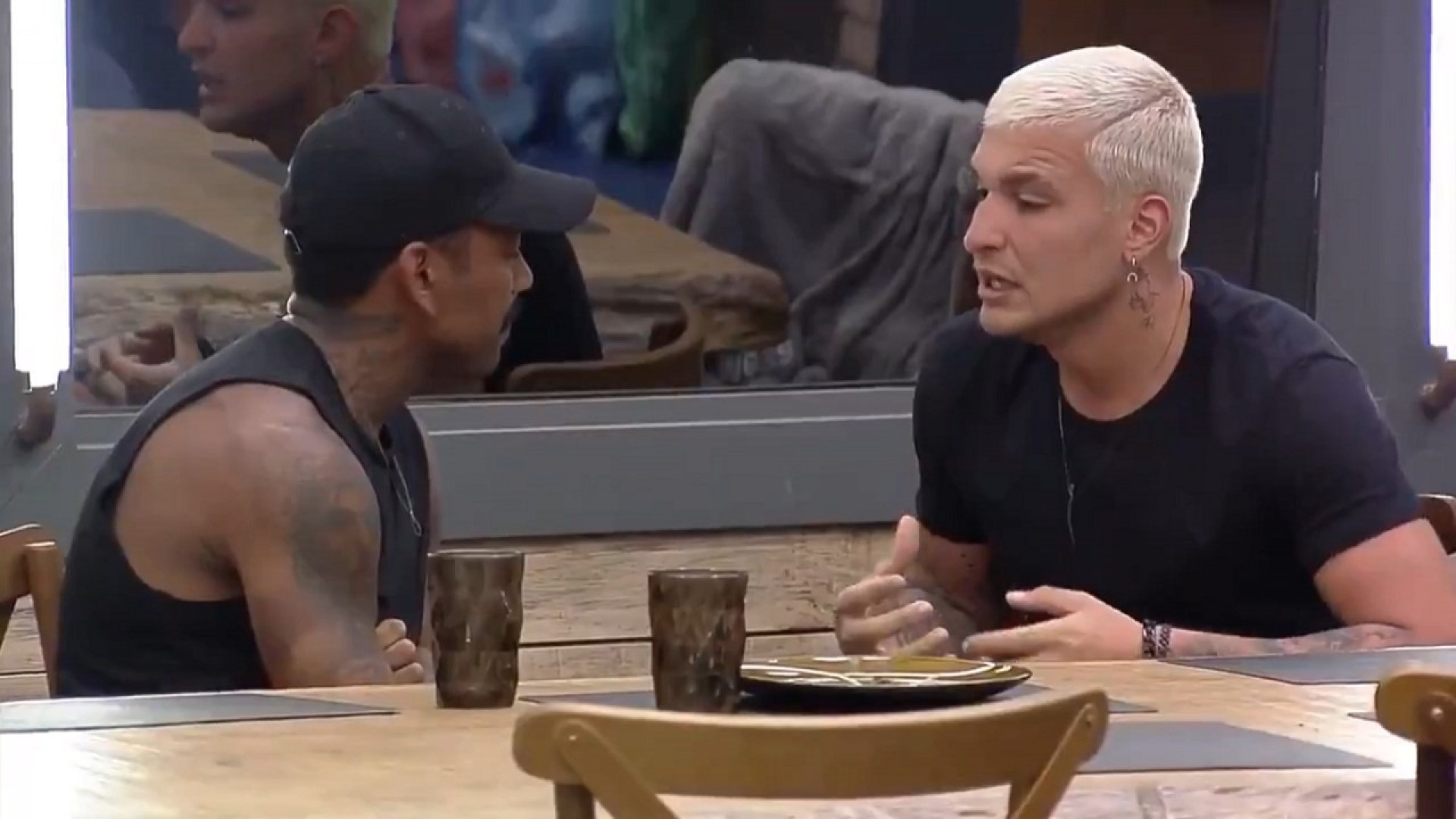 Nego do Borel e MC Gui participaram da edição de 'A Fazenda 13' - Reprodução / PlayPlus