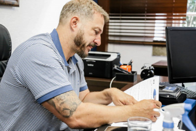 Prefeito de Itaborai passa mal e é internado 