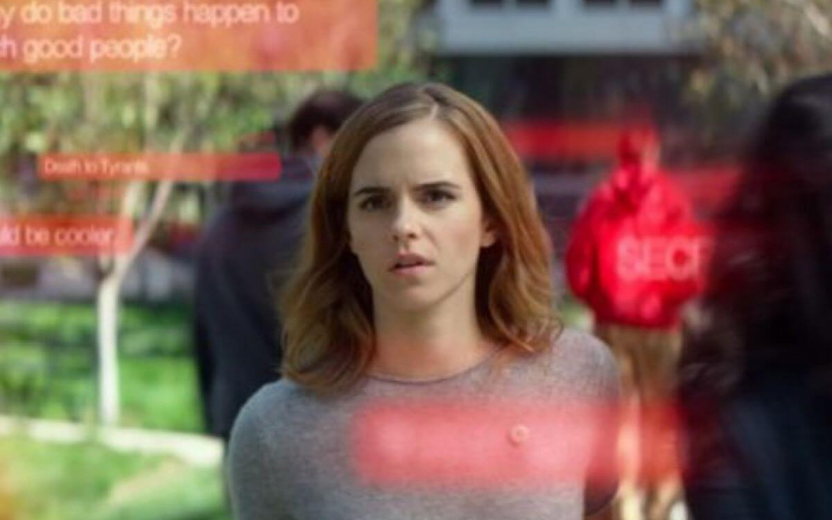 Filmes ajudam a compreender como funcionam os ataques cibernéticos e como se proteger (Imagem: Reprodução digital | STX Entertainment)