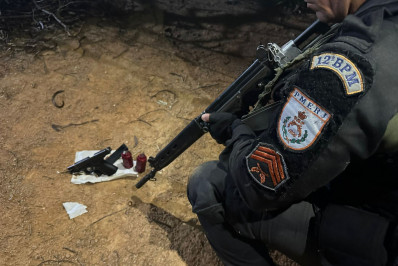 Suspeito morre após confronto com policiais em Niterói
