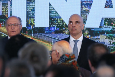 Moraes usa discurso em ato para atacar 'populismo digital'