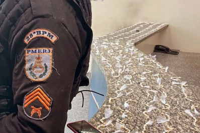 PM prende suspeito de tráfico e apreende drogas em Barra Mansa