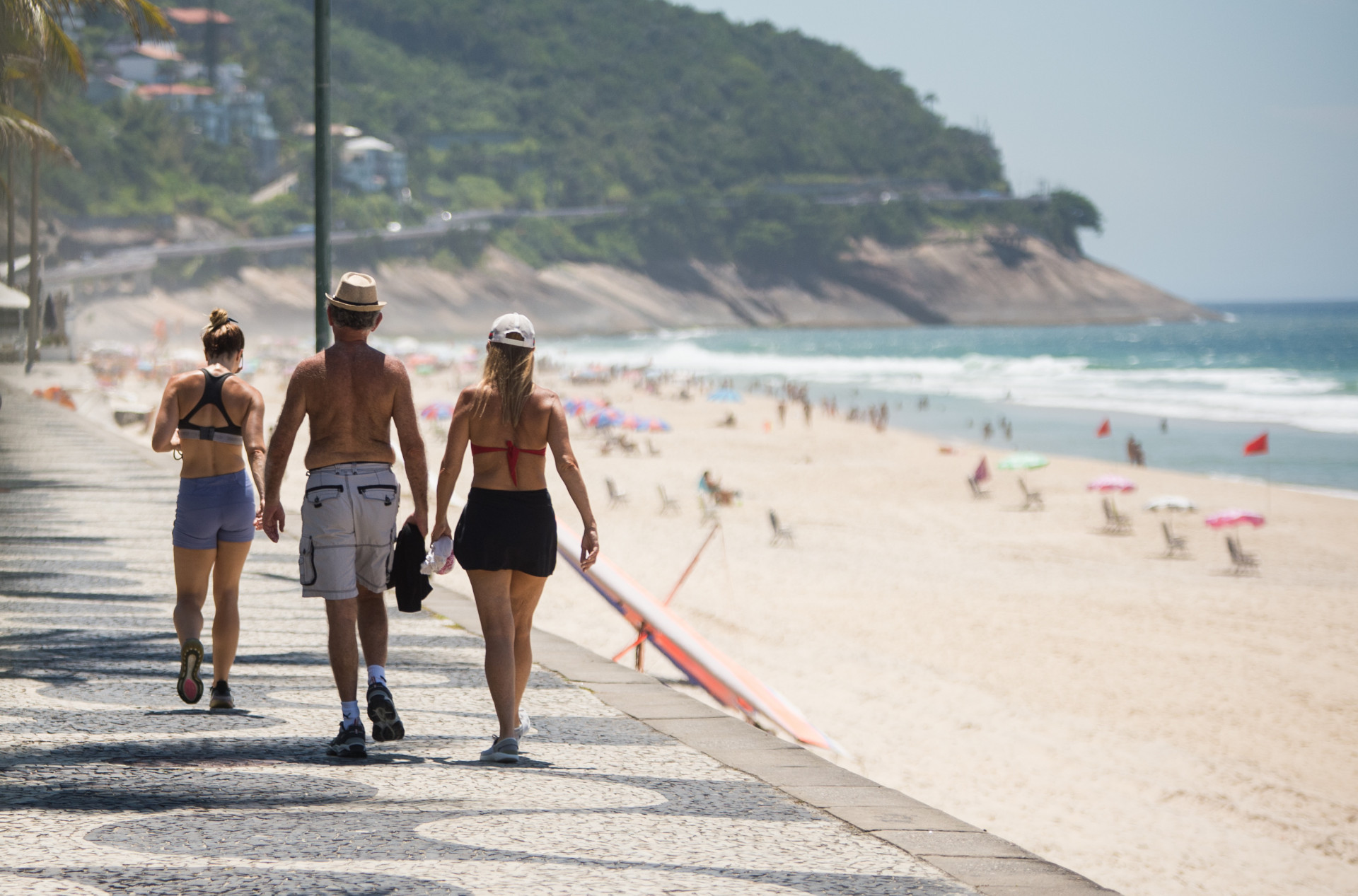 Banhistas aproveitam intenso calor do ver&atilde;o para curtir as praias do Rio - Arquivo/Armando Paiva/Agencia O Dia                    
