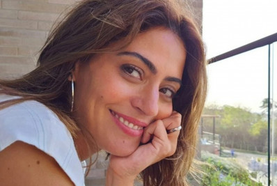 Carol Castro desabafa sobre luto pela morte do pai: 'Vazios'