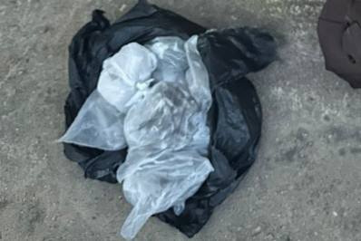 Homem é preso com drogas no Morro dos Milagres, em São Pedro da Aldeia