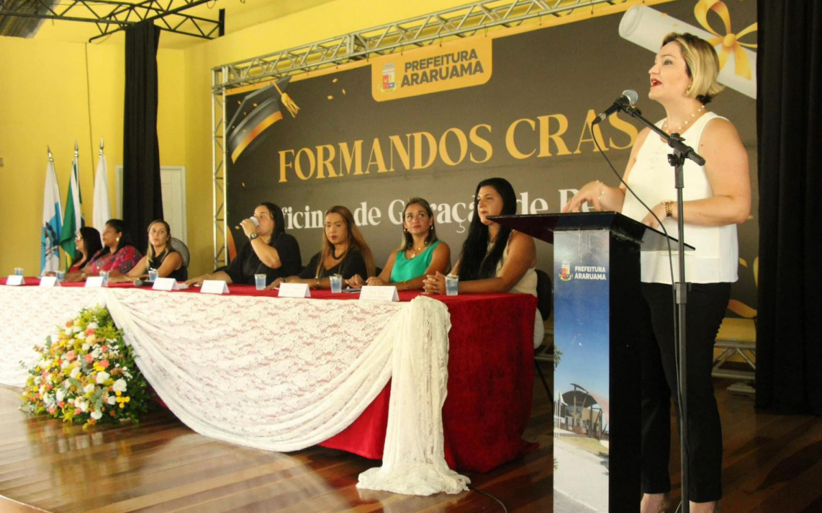 Cerimônia de Formatura dos CRAS de Araruama
