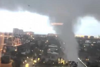 Tempestades deixam três mortos nos EUA, além de centenas de milhares de pessoas sem luz