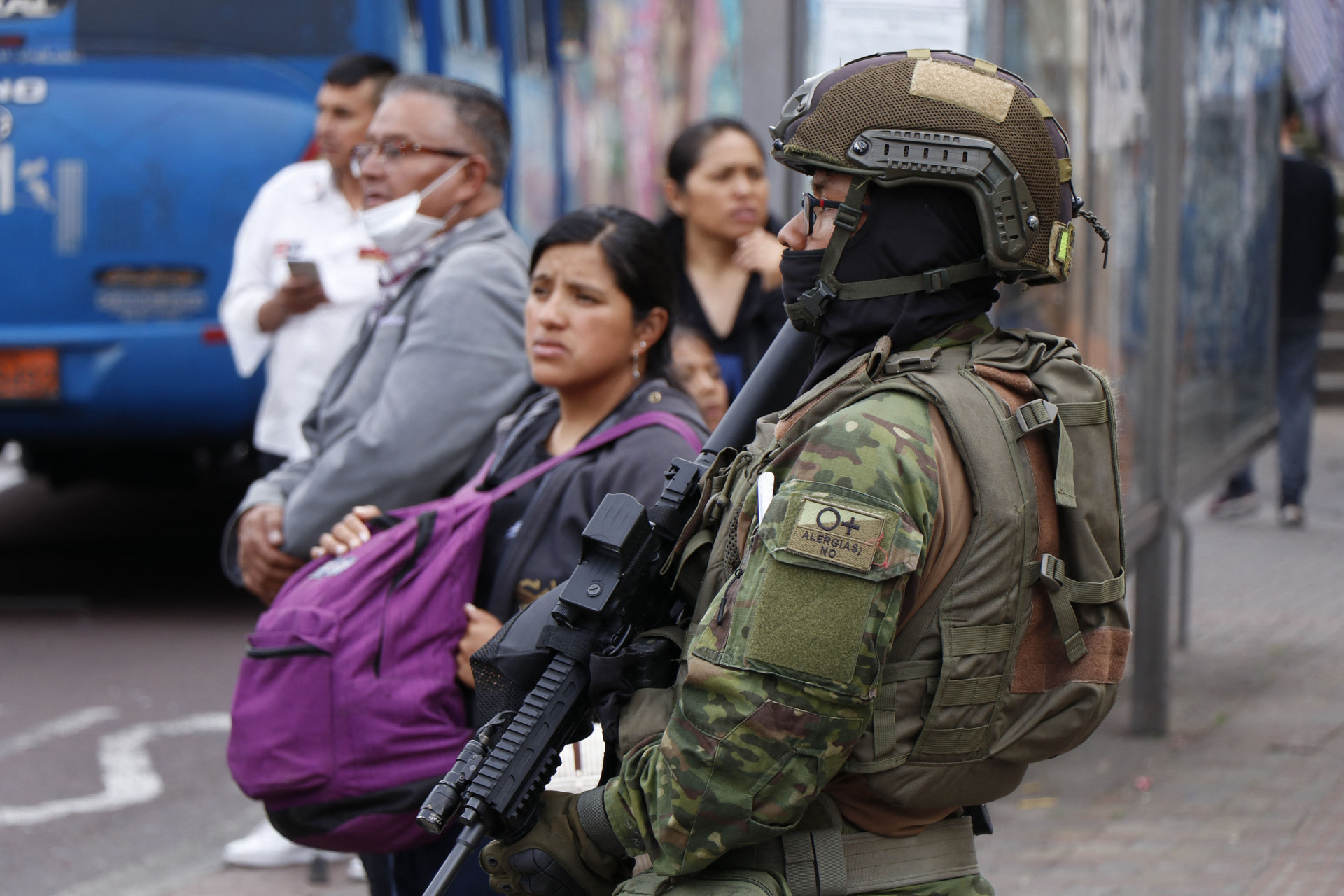 Forças Armadas do Equador estão atuando na rua desde o início da onda de ataques ao país
 - Stringer/ AFP