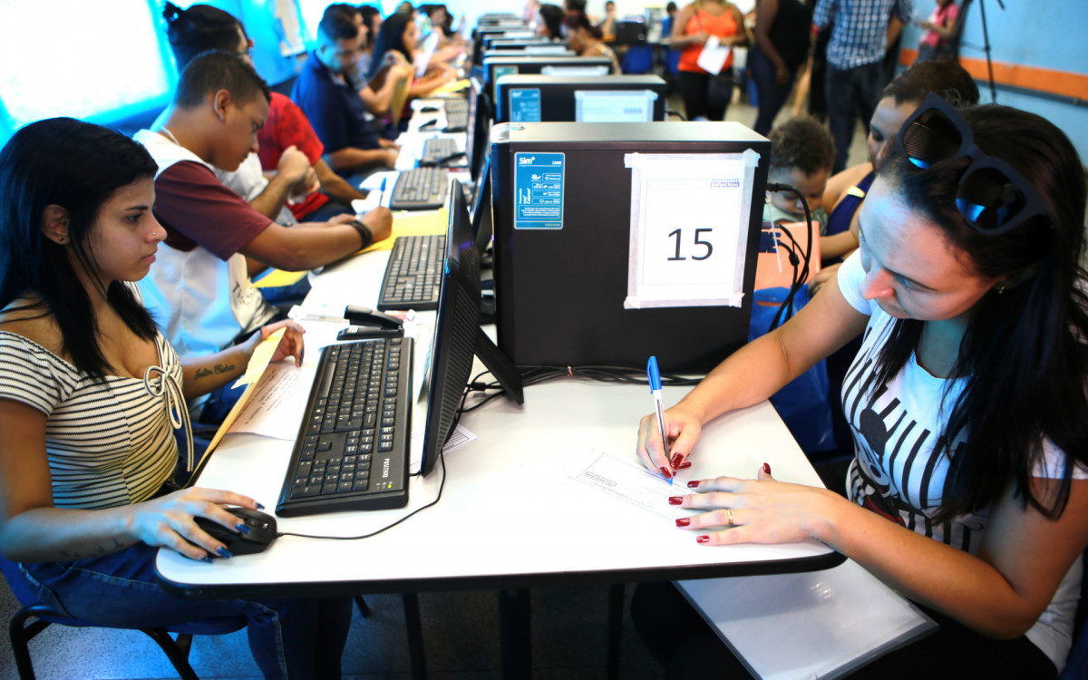 O recadastramento que começou nesta quarta-feira vai até 26 de janeiro