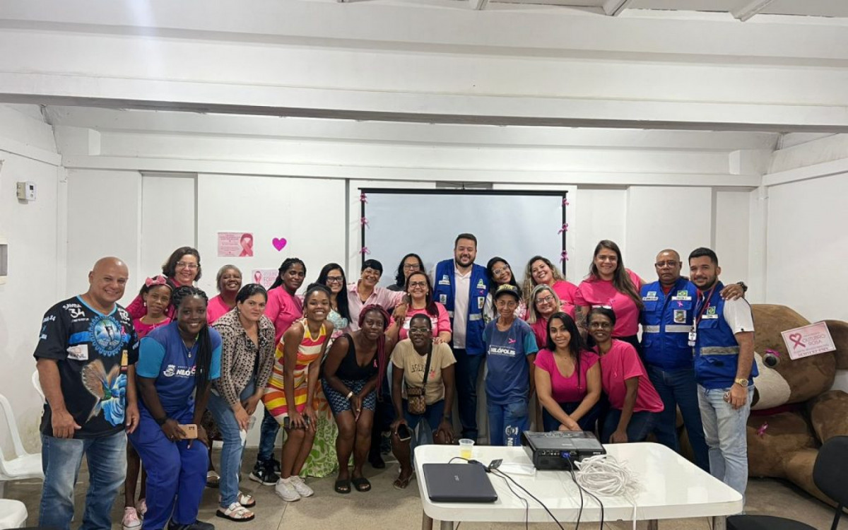 A equipe dos Serviços Públicos com os profissionais da Saúde Ocupacional