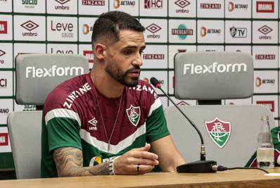 Renato Augusto revela escolha rápida pelo Fluminense: 'Em 10 minutos estava tudo acertado'