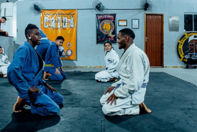 Formando campeões dentro e fora do tatame, Conexão Favela&Arte muda vidas pelo Jiu-Jitsu