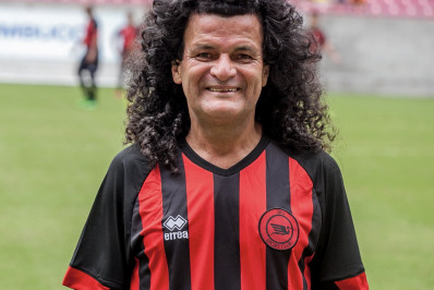 Campanha pede ajuda a Mauro Shampoo, ídolo do Íbis que está internado