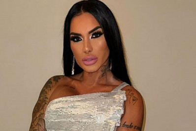 Kamila Simioni expõe descaso de ex-marido com filho: 'Não é objeto'