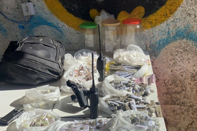 PM prende traficantes durante patrulhamento em Bangu
