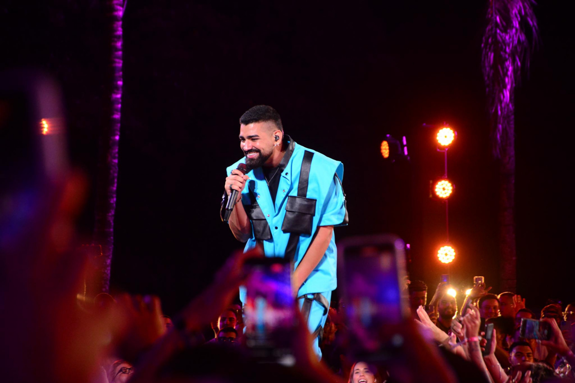 Dilsinho na gravação de seu novo DVD - Webert Belicio/ Agnews