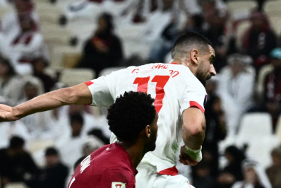 Anfitrião Catar vence Líbano por 3 a 0 na abertura da Copa da Ásia