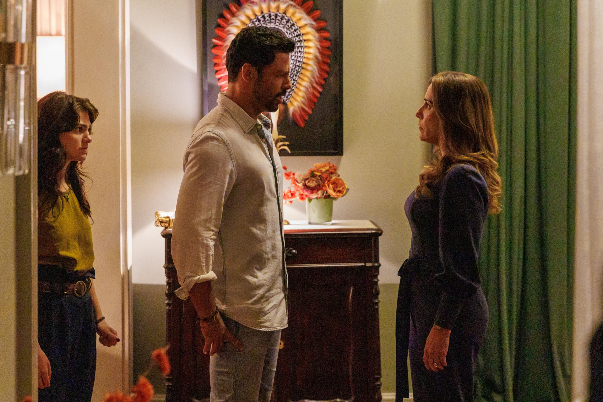 Caio (Cauã Reymond) enfrenta Irene (Gloria Pires) - Léo Rosario / TV Globo