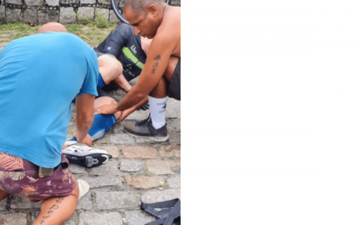 Bombeiros socorrem a vítima