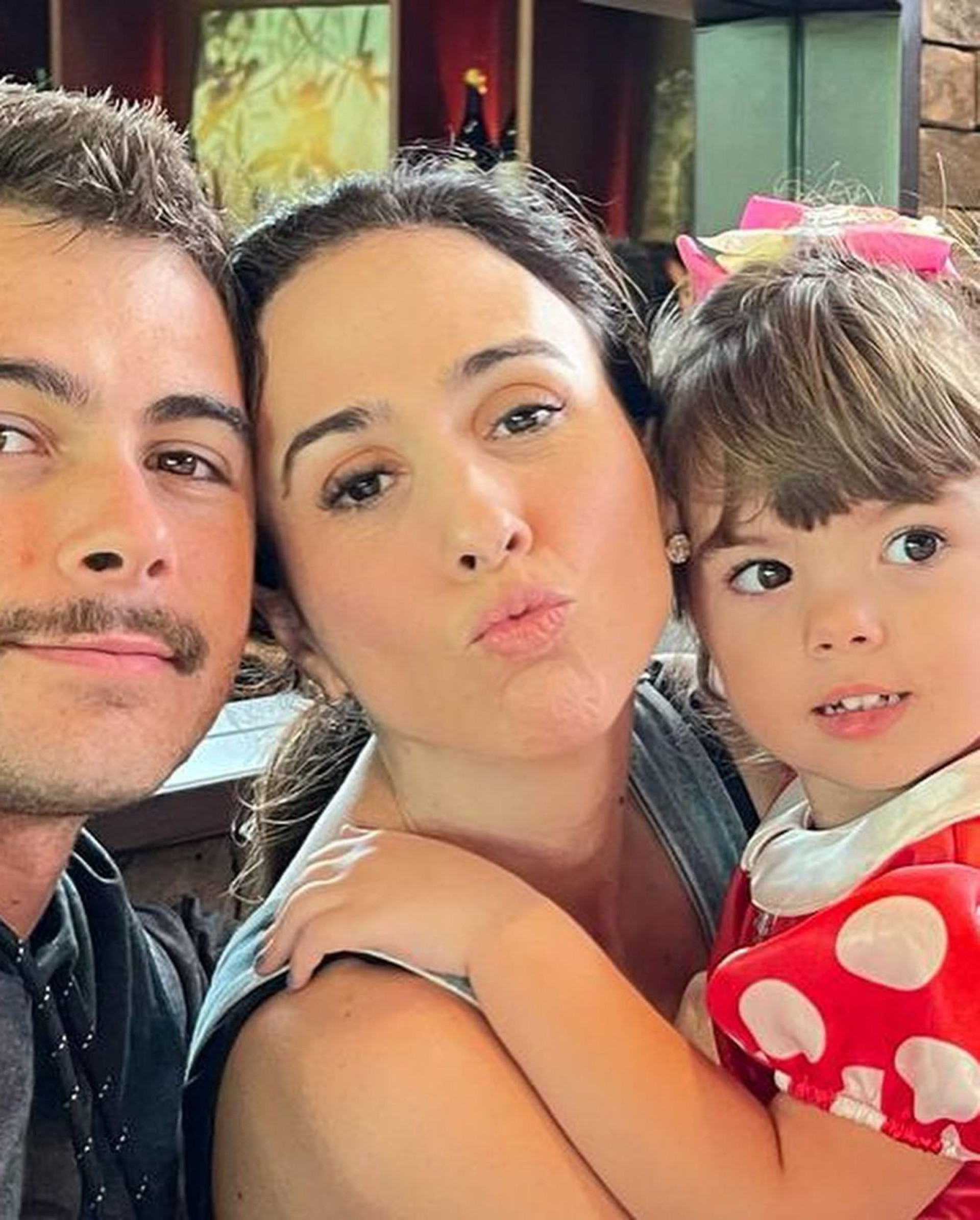 Tata Werneck e Rafa Vitti trocam declarações e piadas para celebrar sete anos de relacionamento
- Reprodução / Instagram