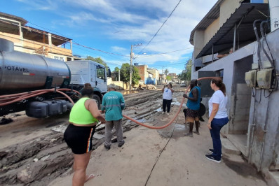 Cidades atingidas por temporais recebem apoio da Águas do Rio com doações e limpeza