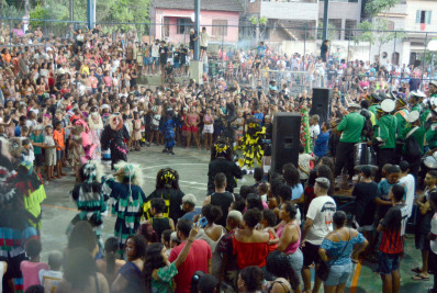 Mais de quatro mil pessoas prestigiam Folia de Reis e São Sebastião da Água Comprida