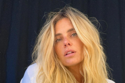 Carolina Dieckmann posa com cabelo deslumbrante em fotos descontraídas: 'Absurda de linda'