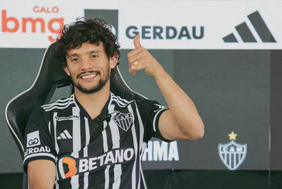 Reforço do Galo, Scarpa cita golpe e ex-Fluminense: 'Vontade de falar tudo que penso'