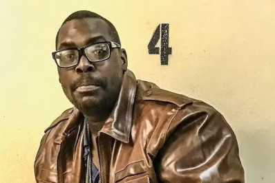 Homem morre baleado no metrô de Nova York ao intervir em discussão entre passageiros 