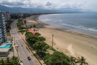 Turista desaparece após entrar no mar em litoral de SP; média é uma morte por dia