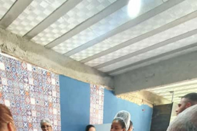 Belford Roxo recolhe roupas e alimentos para moradores afetados pelo temporal de sábado