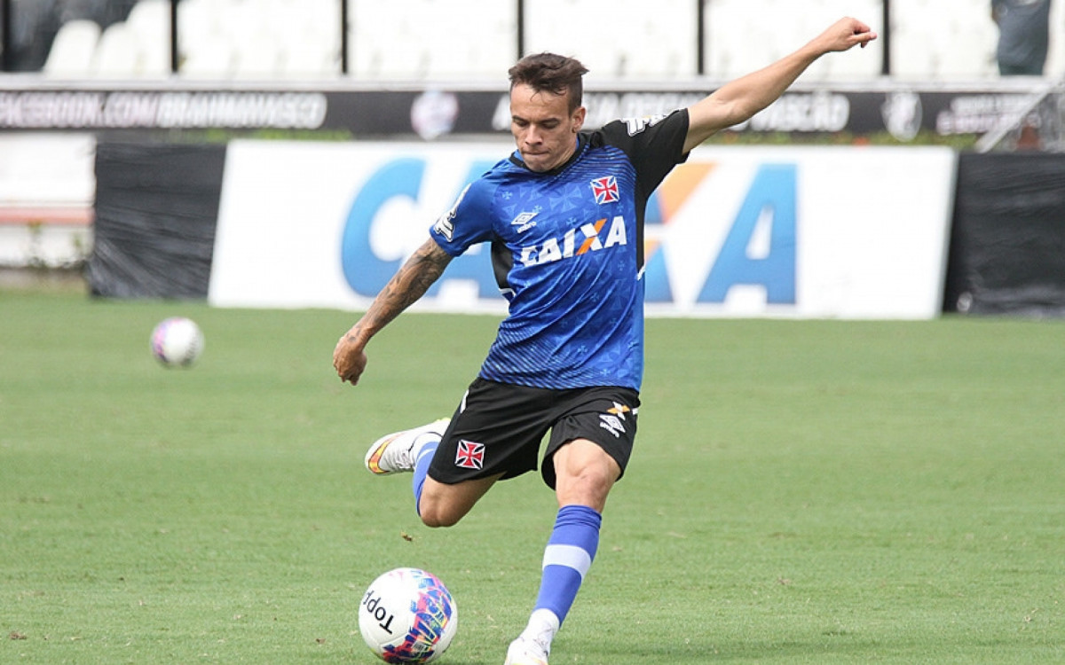 Marquinhos do Sul em treino do Vasco