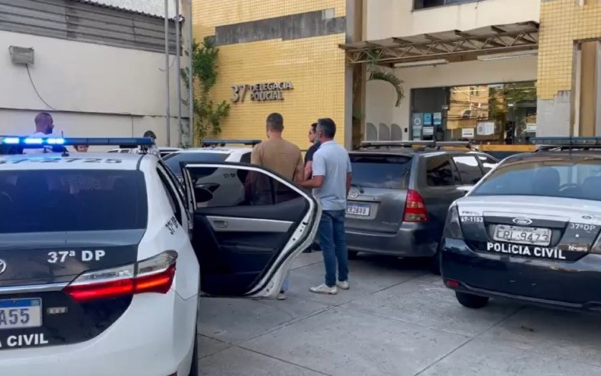 Dupla foi presa por policiais da 37° DP (Ilha do Governador)