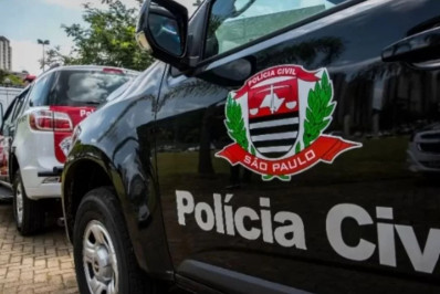 Polícia prende 11 pessoas em Santos por comércio ilegal de remédios