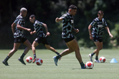 Com elenco principal, Botafogo divulga relacionado para estreia no Cariocão contra o Madureira