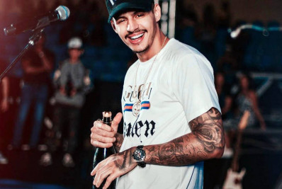 Acusada de falsificação, marca de gel capilar do rapper Hungria é suspensa pela Anvisa