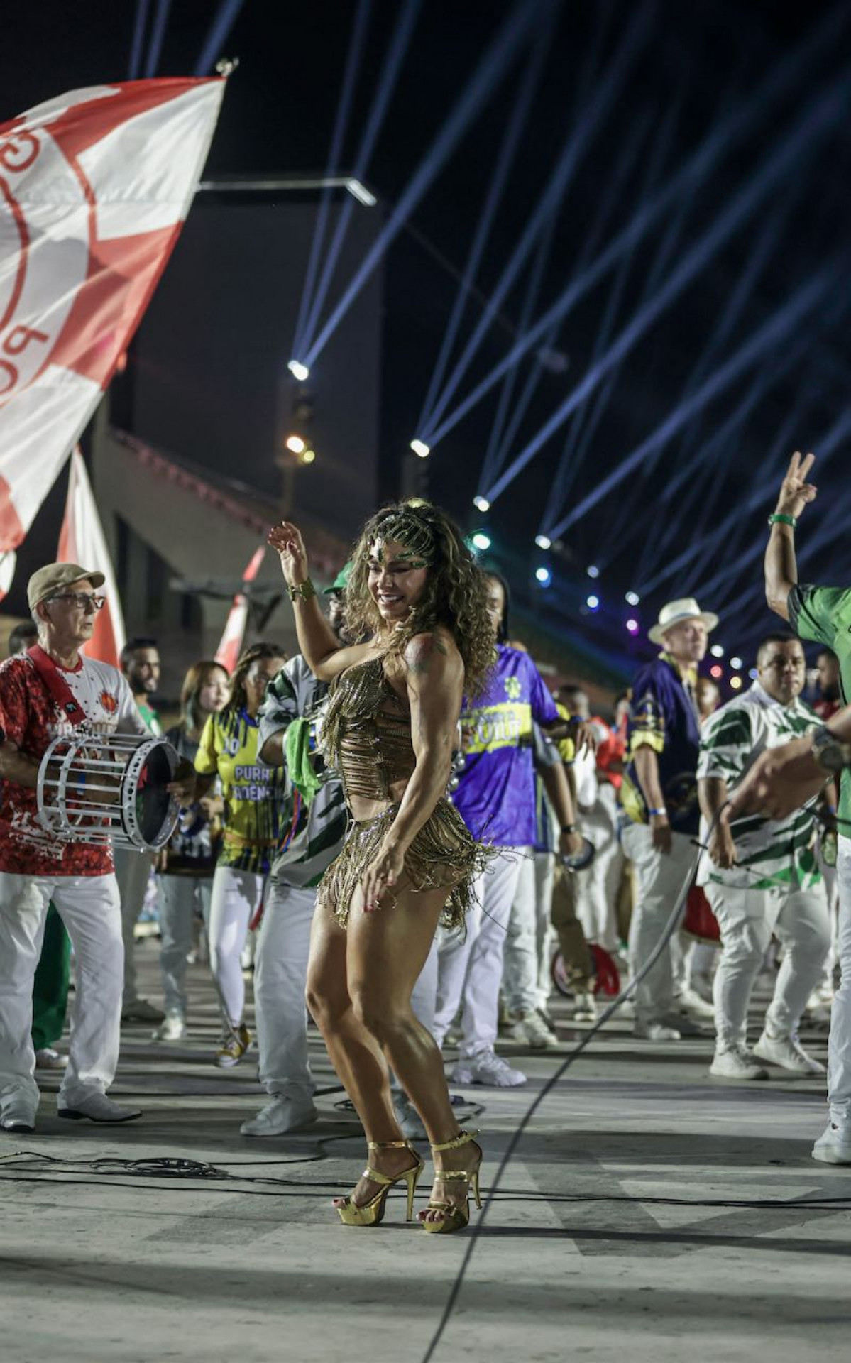 Fabiola Andrade, rainha de bateria da Mocidade Independente de Padre Miguel