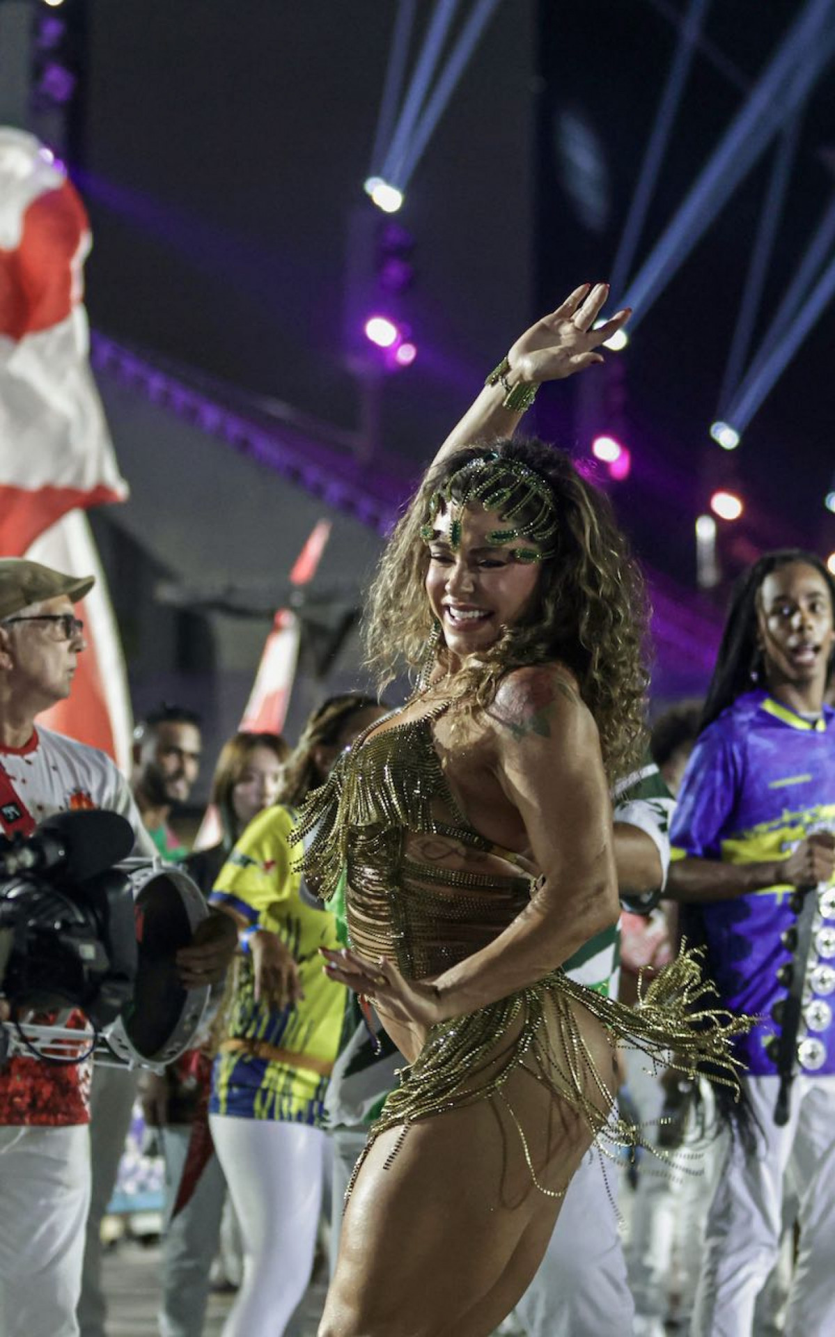 Fabiola Andrade, rainha de bateria da Mocidade Independente de Padre Miguel
