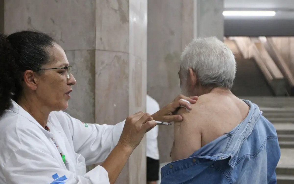 Vacinação contra a covid-19 no Brasil completa 3 anos - Rovena Rosa/Agência Brasil