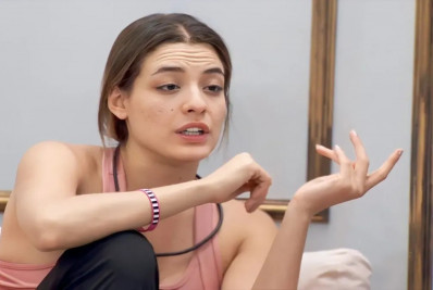 'BBB 24': Beatriz enumera quantas pessoas já beijou: 'Poucos'