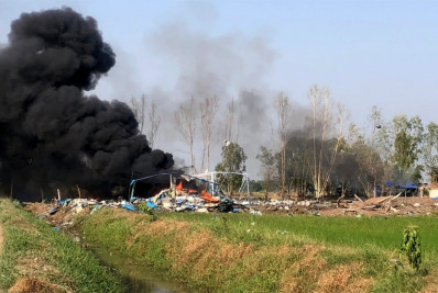 Fábrica de fogos de artifícios explode na Tailândia e deixa 18 mortos