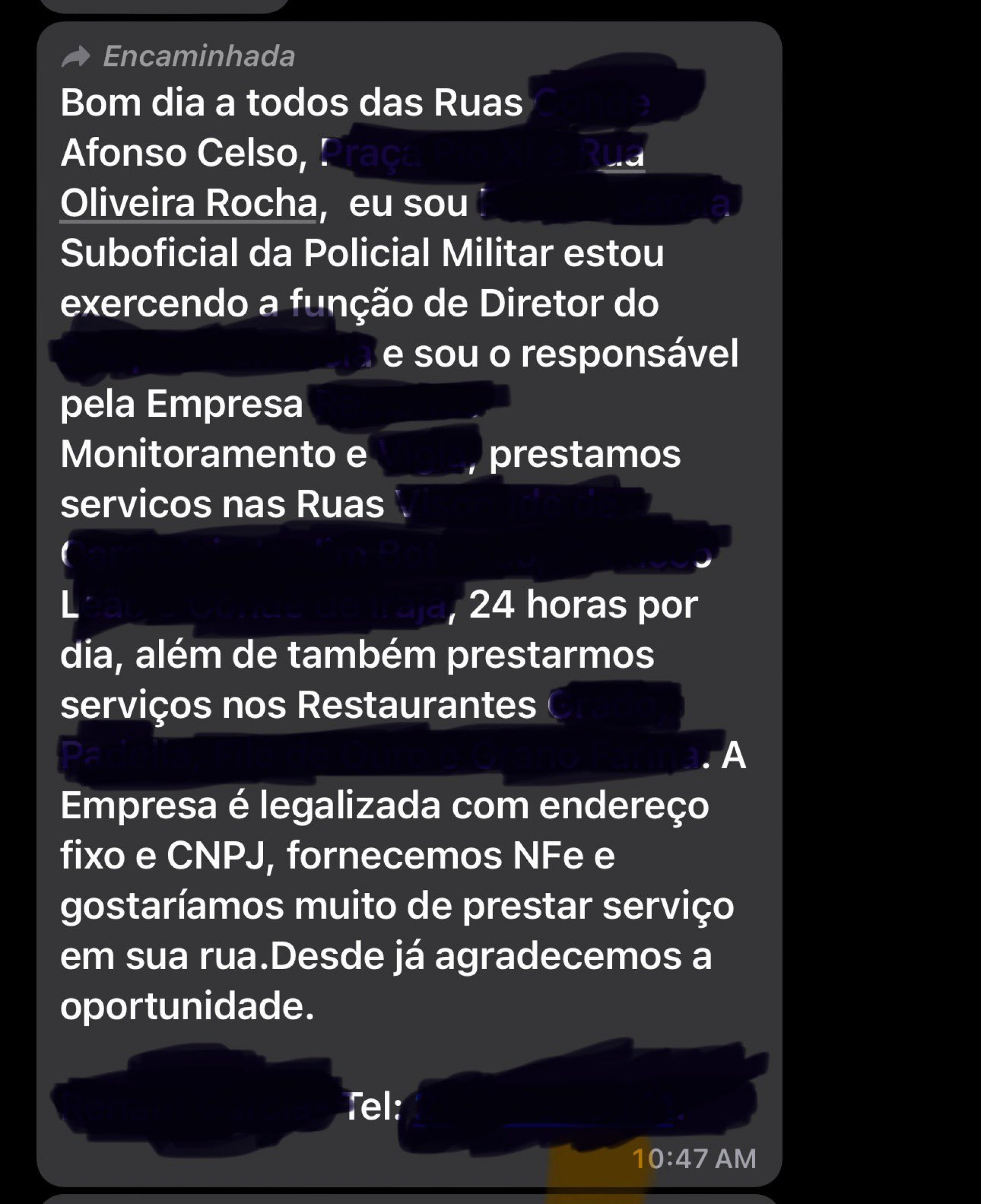 Na conversa com os moradores, o suspeito se apresenta como suboficial da Polícia Militar - Reprodução / Redes sociais 