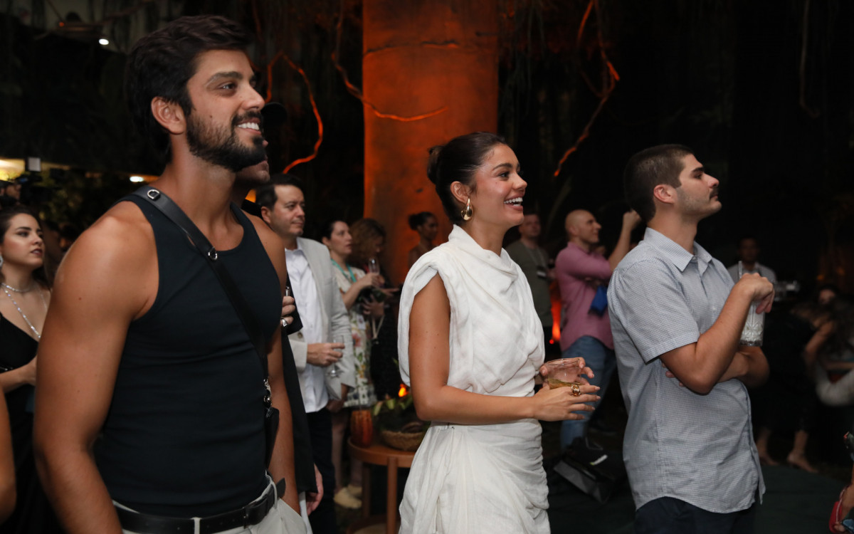 Rodrigo SImas e Sophie Charlotte