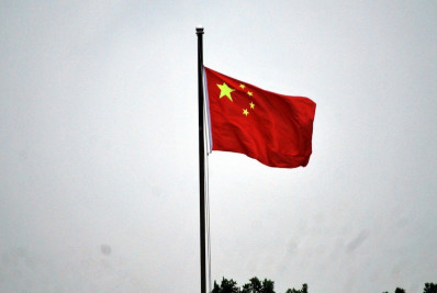 China se oferece para mediação entre Irã e Paquistão após ataques