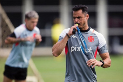 Preparador físico do Vasco exalta parceria entre técnico e comissão