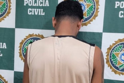 Homem é preso por pilotar moto sem placa em São Pedro da Aldeia