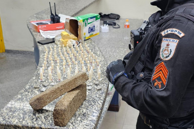 PM apreende drogas em Barra Mansa